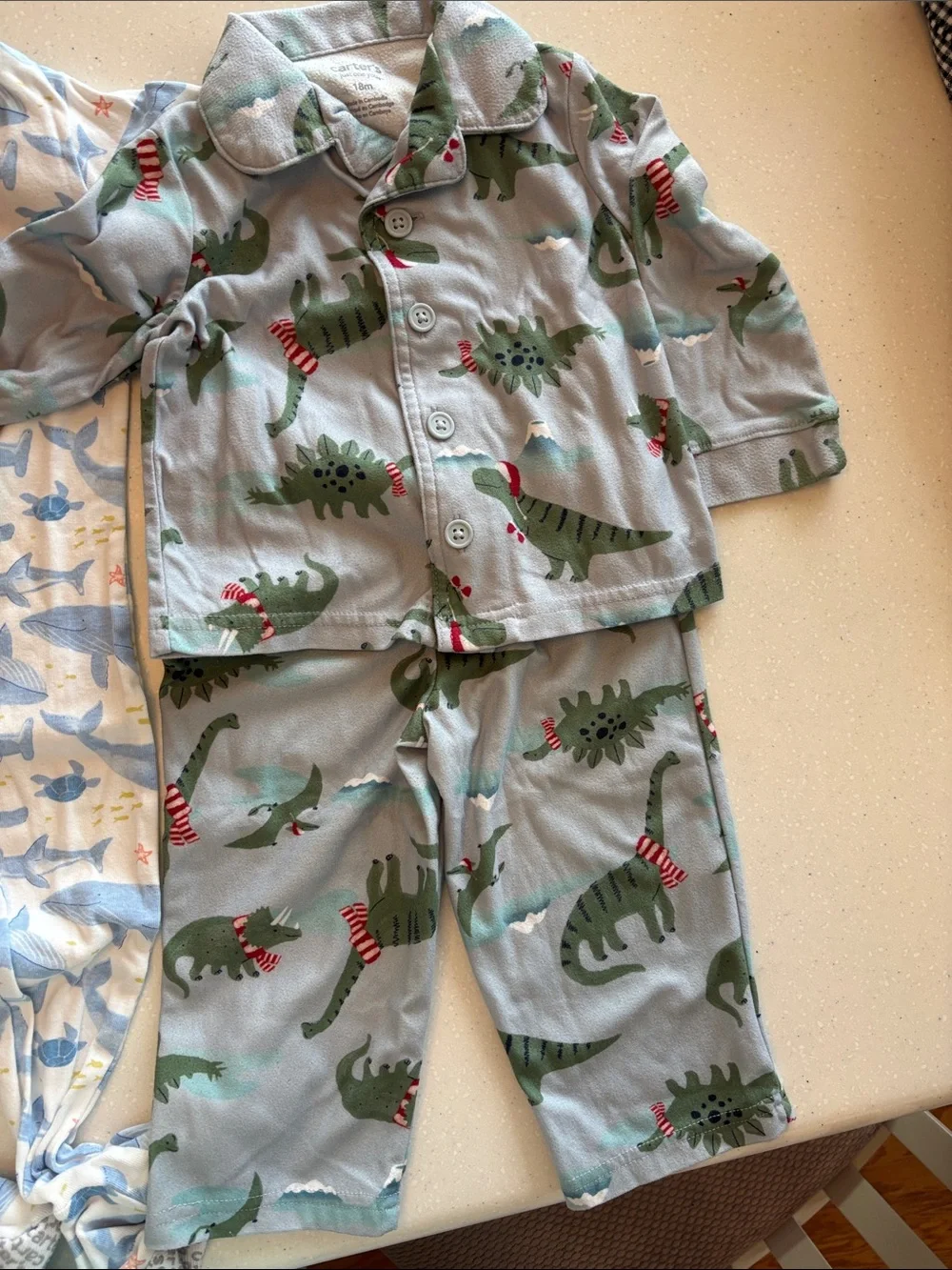 Carters 5 pieces - 18 mo mixed Baby Pajama Bundle